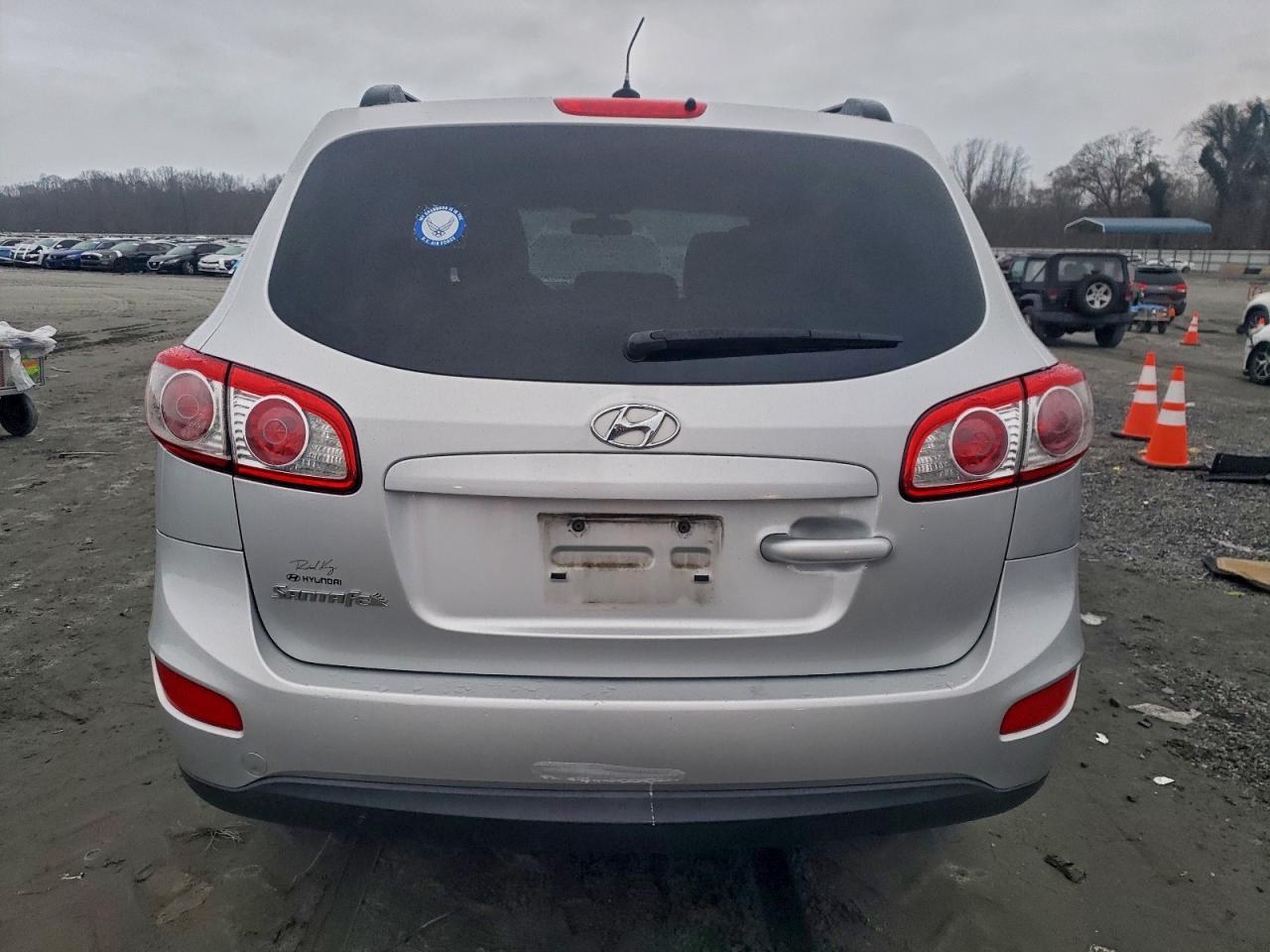 Hyundai SANTA FE Gls Image 13