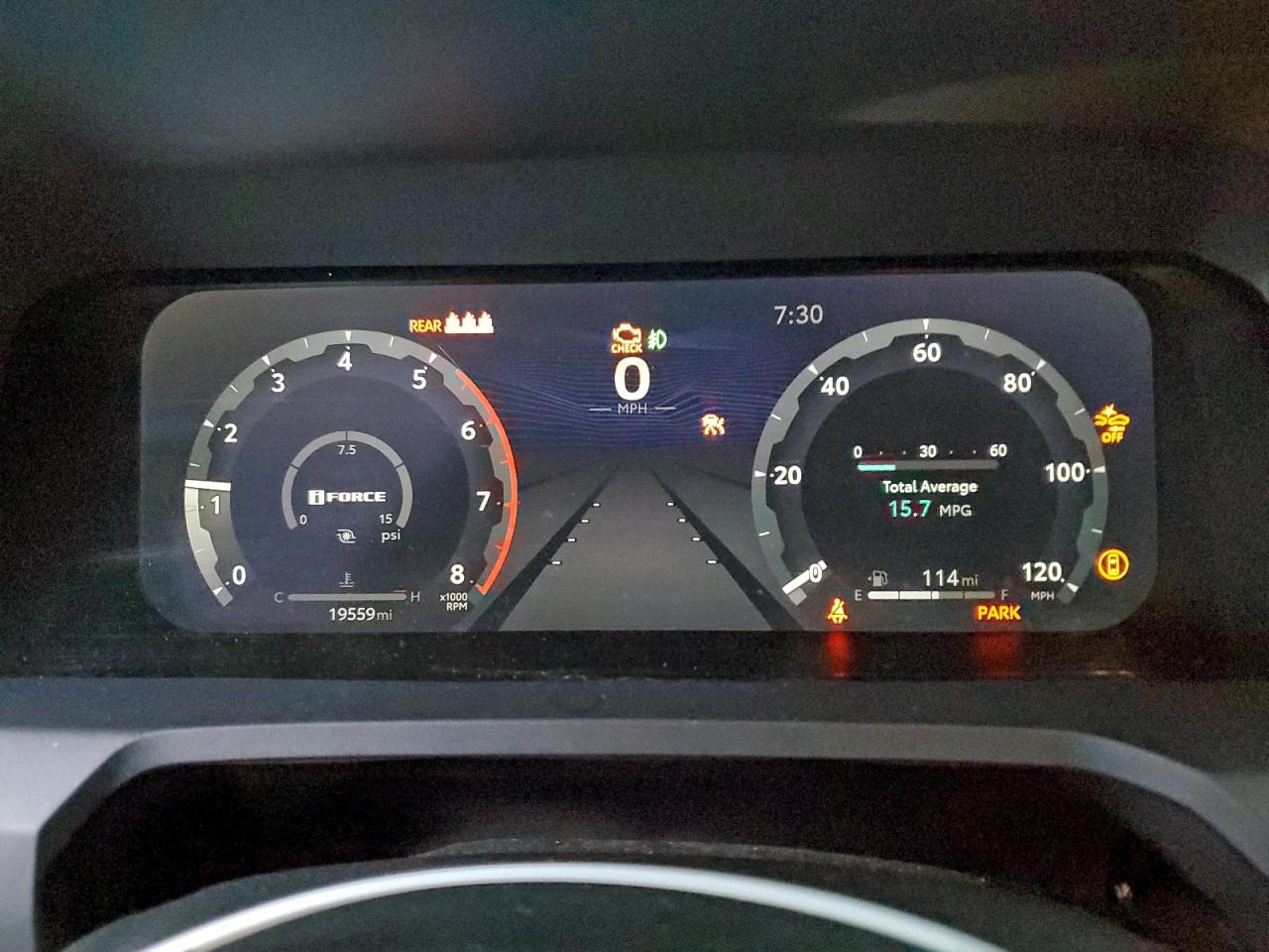 Toyota Tacoma Double Cab Image 10