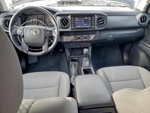 Toyota Tacoma Double Cab Image 10