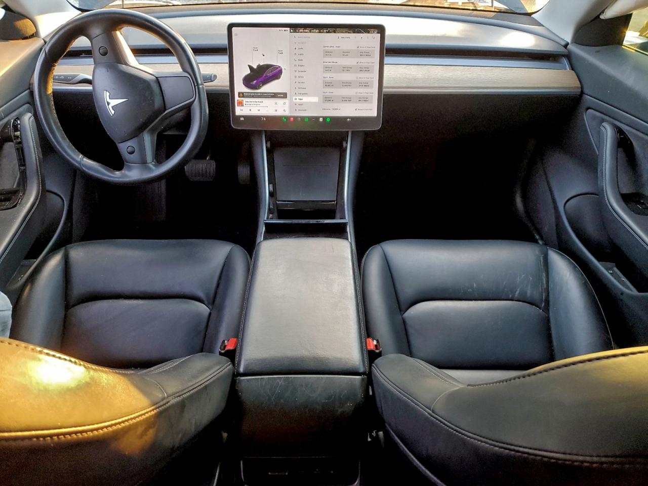 Tesla Model 3 Image 7
