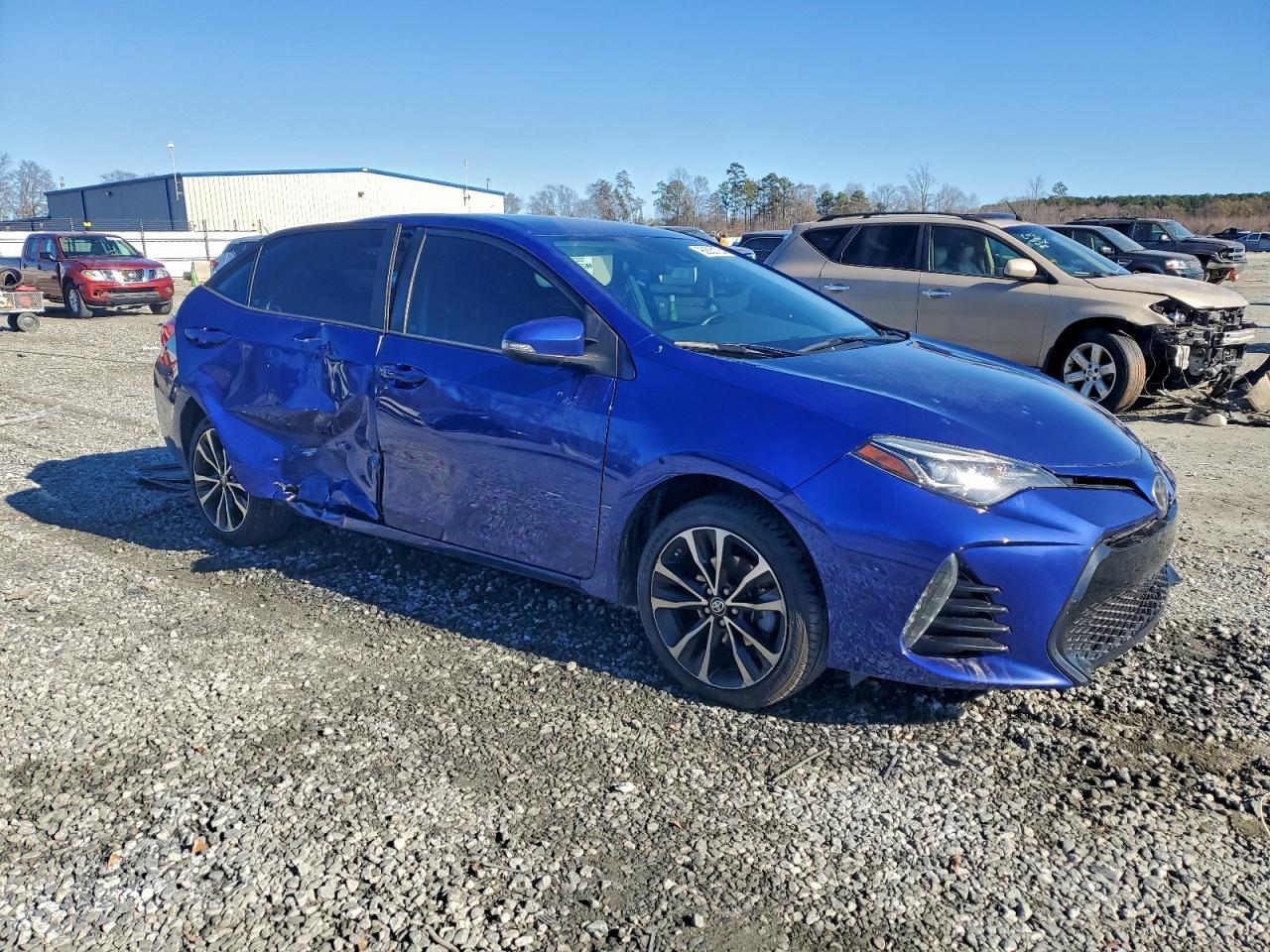 Toyota Corolla L Image 3