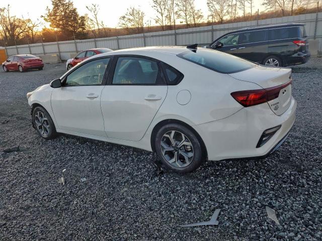 Kia Forte Fe Image 2