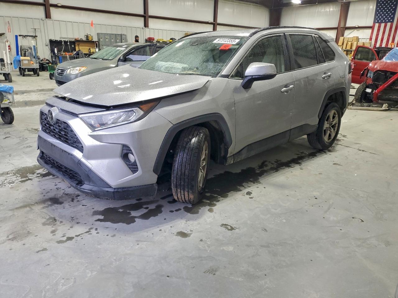 Toyota RAV4 Xle Image 1