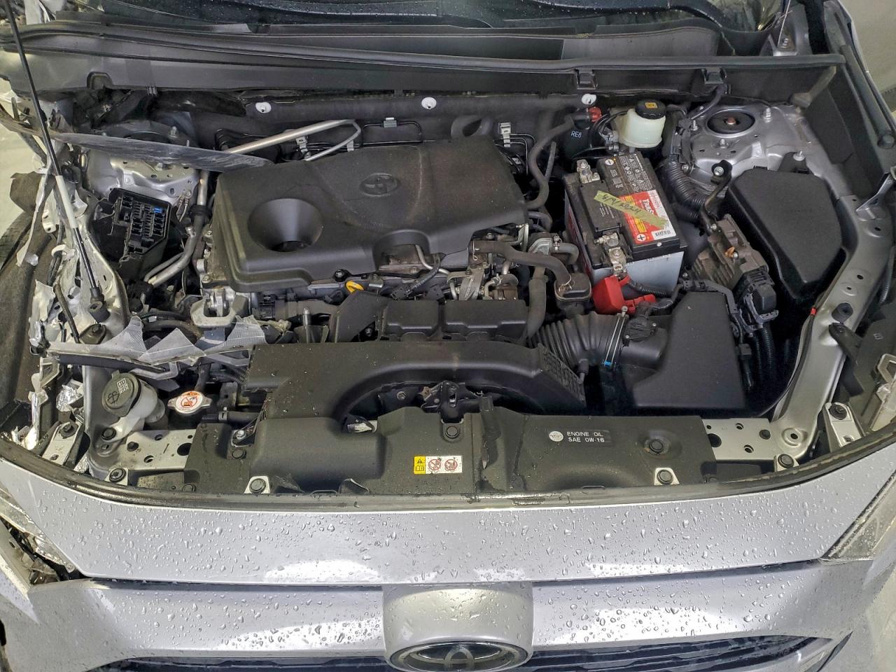 Toyota RAV4 Xle Image 11