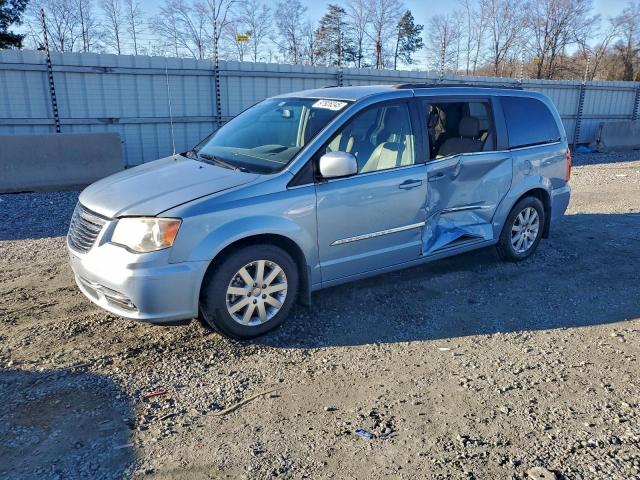  Salvage Chrysler Minivan