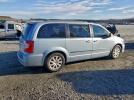 Chrysler Minivan Touring Image 6