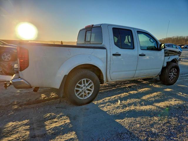 Nissan Frontier S Image 9