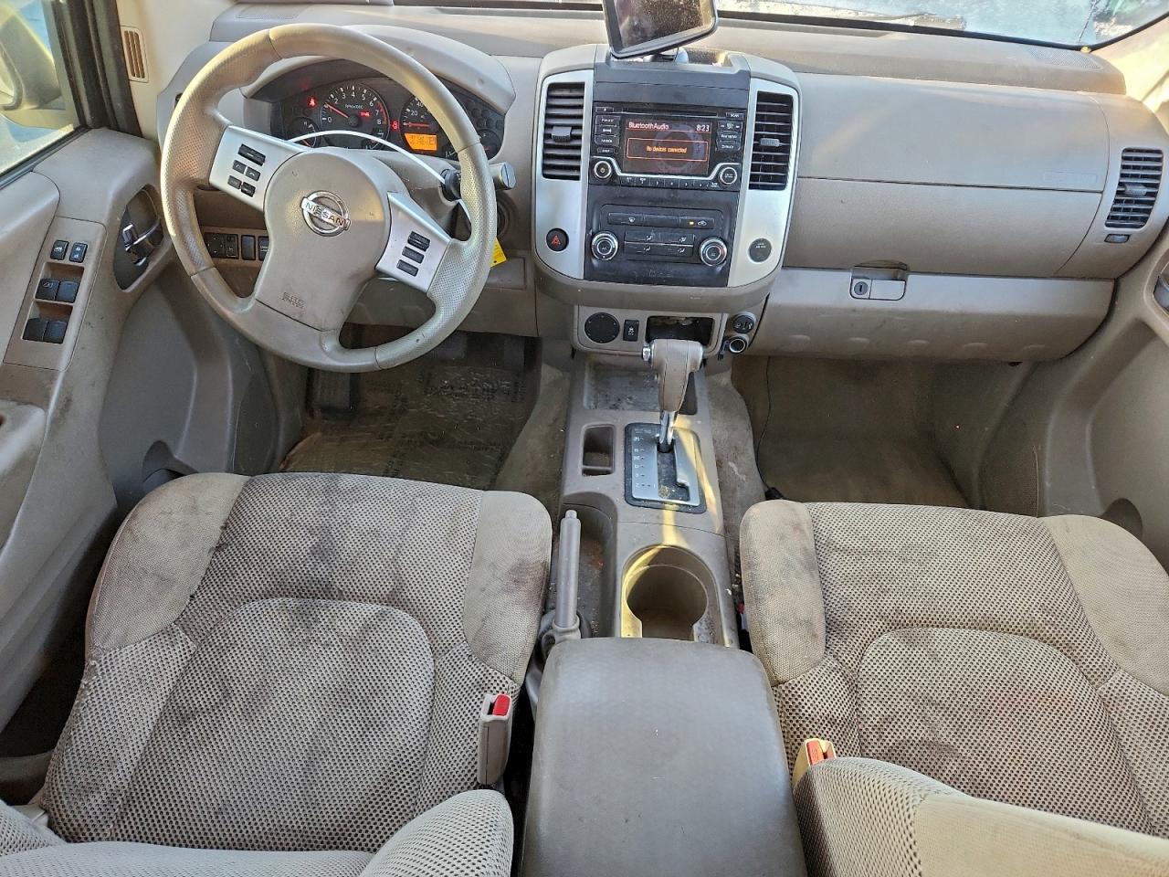 Nissan Frontier S Image 7