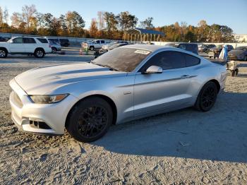  Salvage Ford Mustang