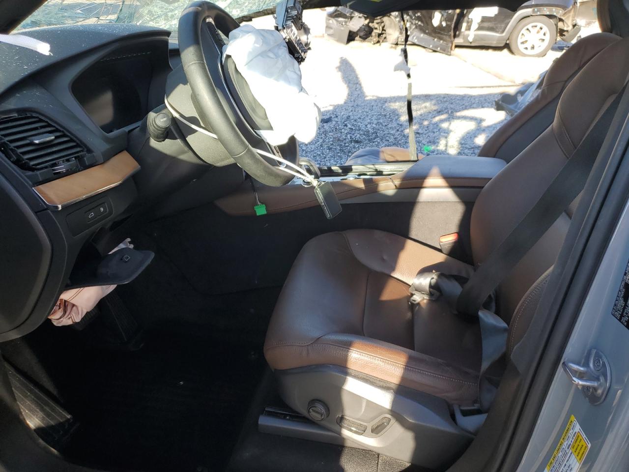 Volvo Xc90 Plus Plus Image 2