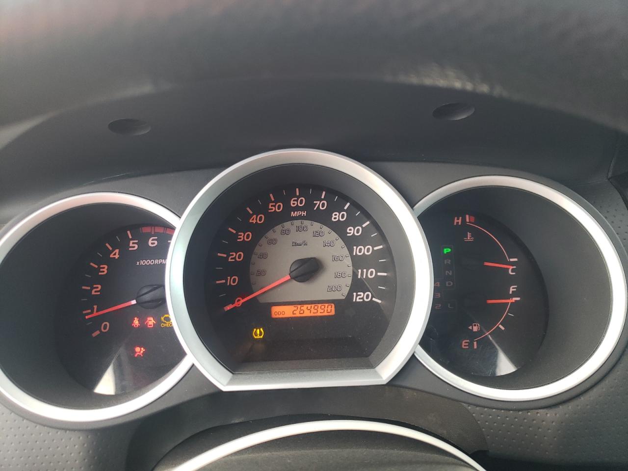 Toyota Tacoma Access Cab Image 10