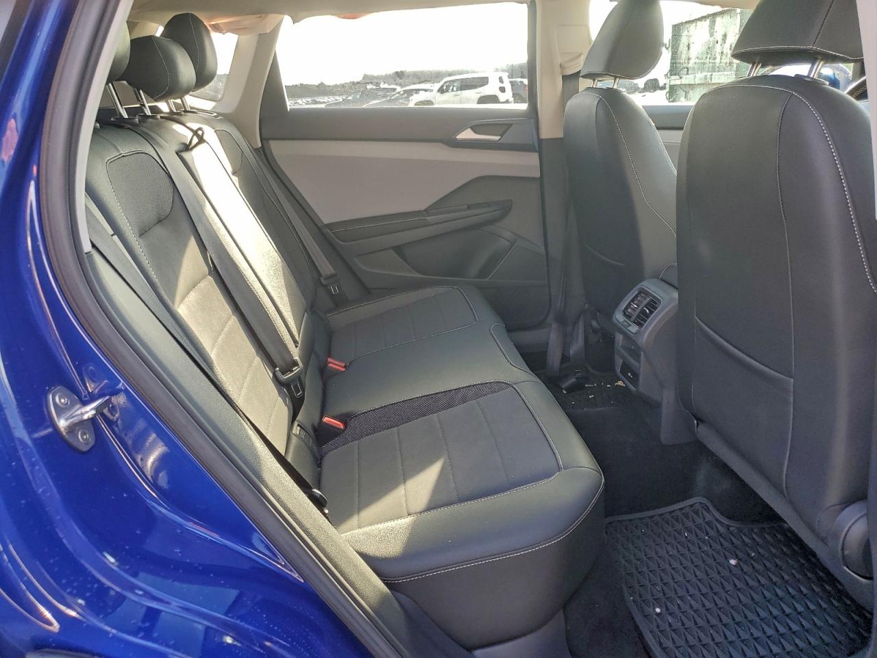 Volkswagen Taos Se Image 13