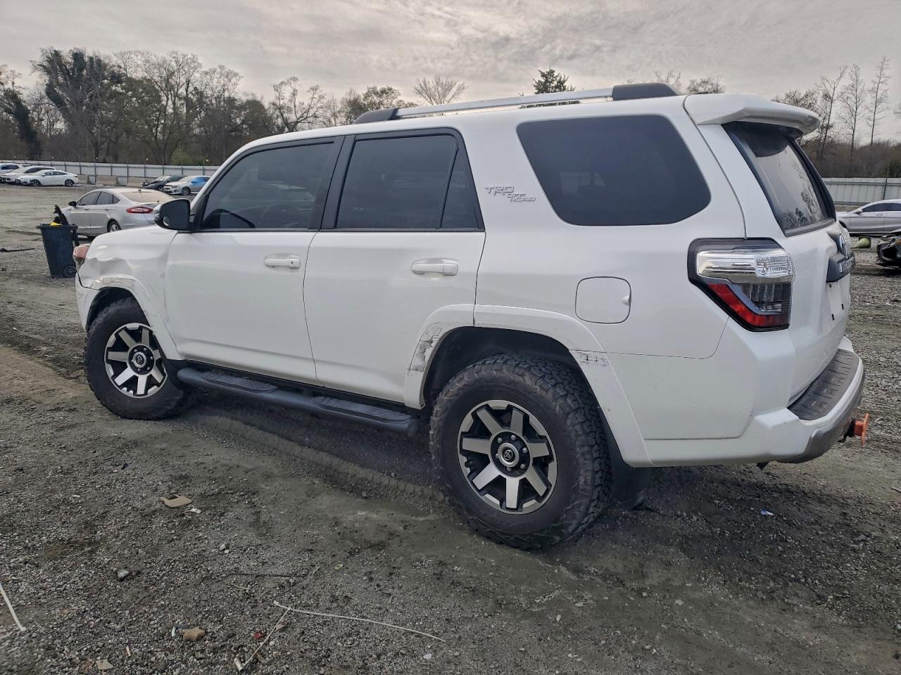 Toyota 4Runner Sr5/sr5 Premium Image 12