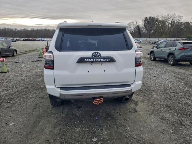 Toyota 4Runner Sr5/sr5 Premium Image 10