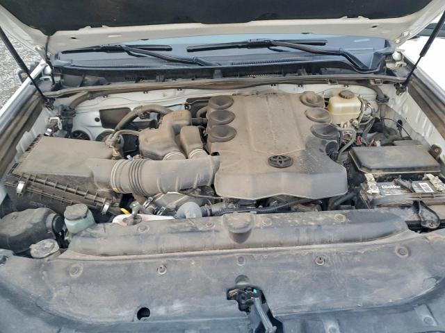 Toyota 4Runner Sr5/sr5 Premium Image 2