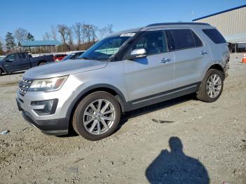  Salvage Ford Explorer
