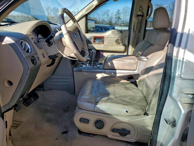 Ford F-150 Supercrew Image 5