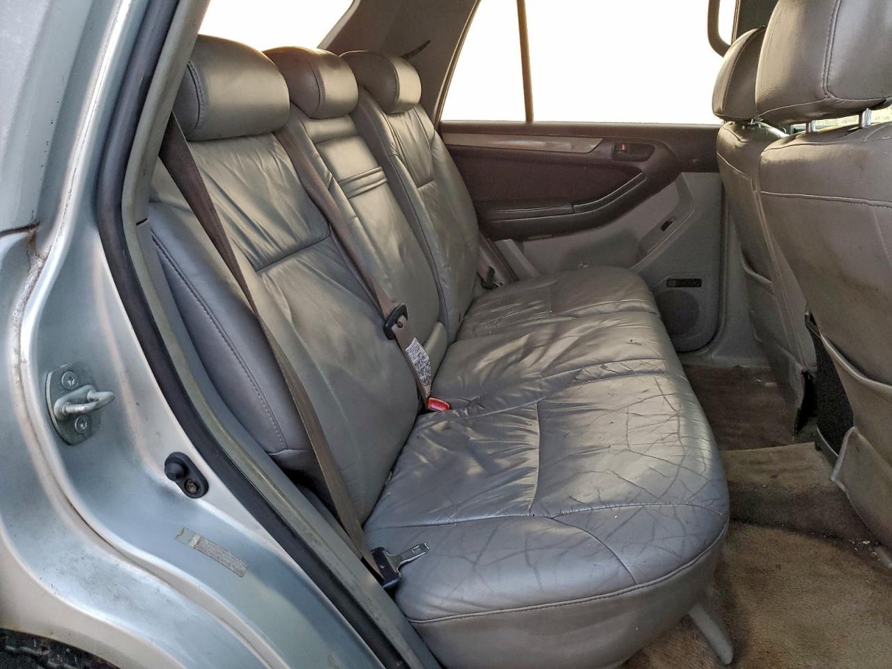 Toyota 4Runner Sr5 Image 8