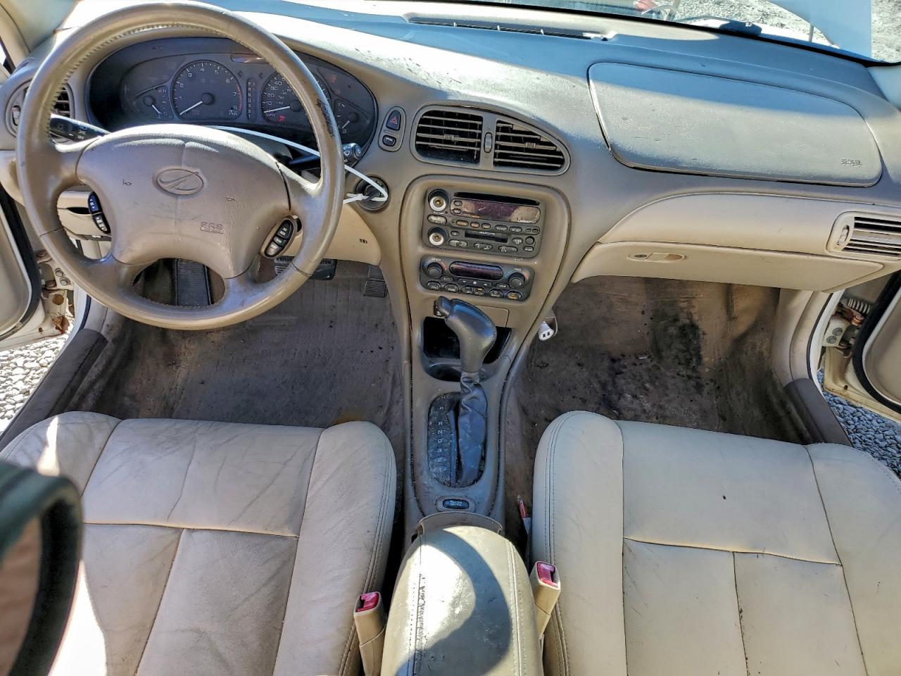 Oldsmobile Intrigue Gl Image 7