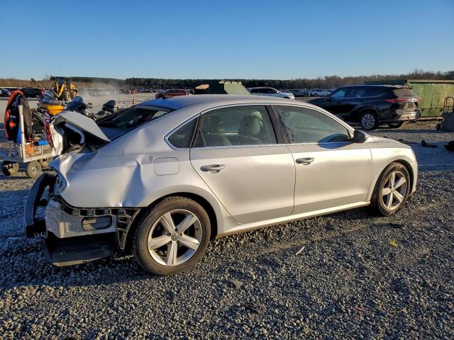 Volkswagen Passat Se Image 5