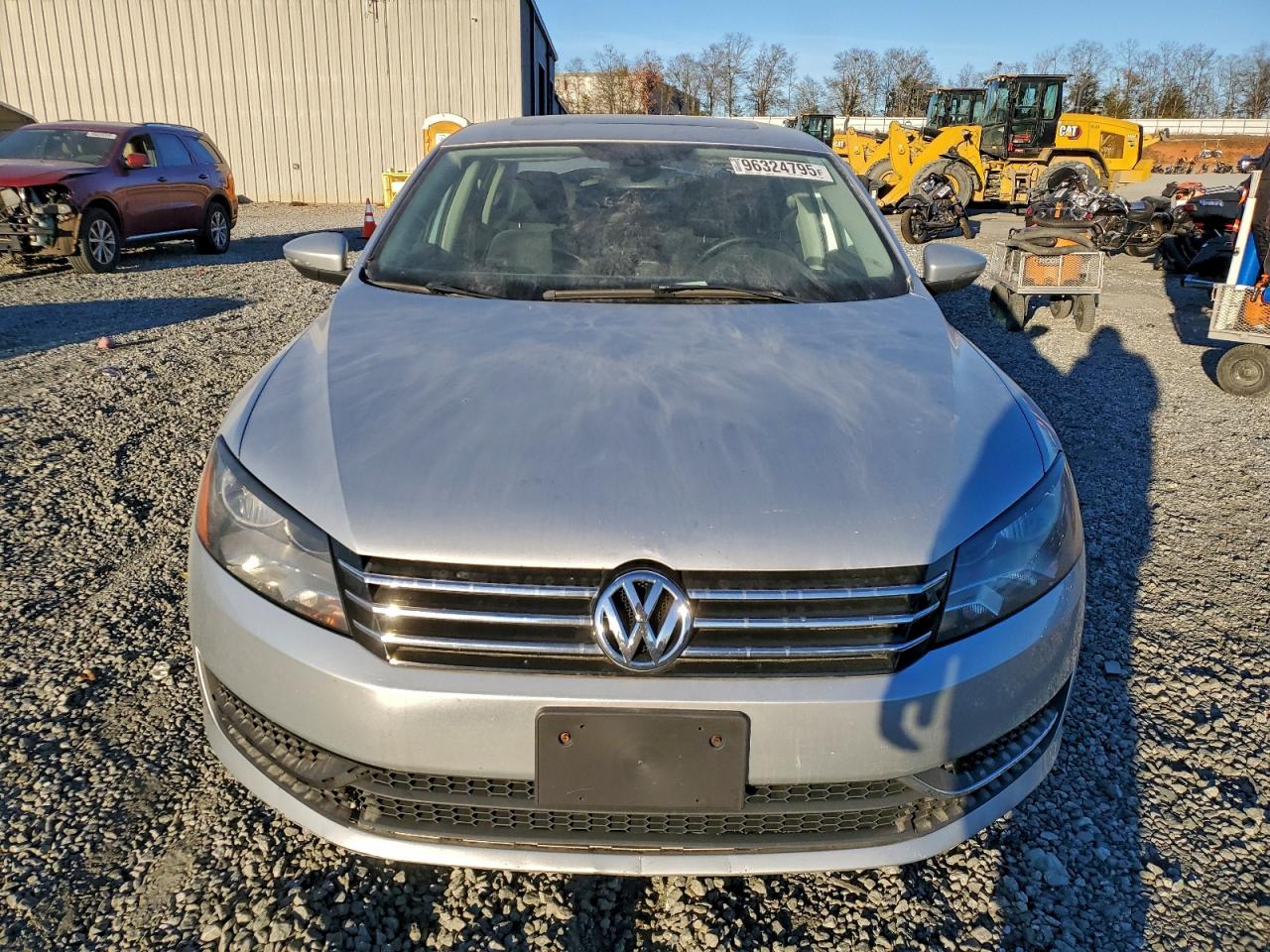 Volkswagen Passat Se Image 4