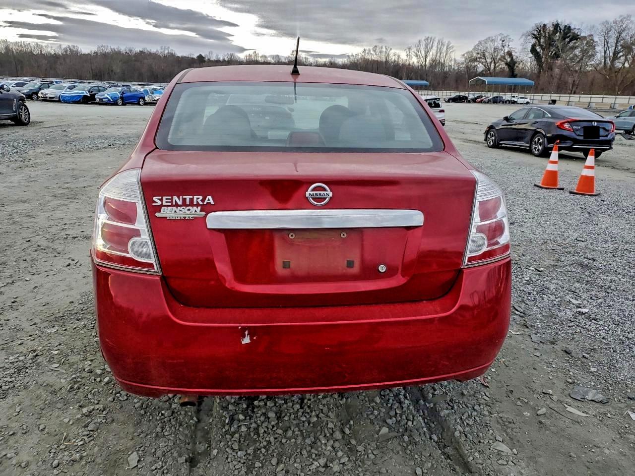 Nissan Sentra 2.0 Image 11
