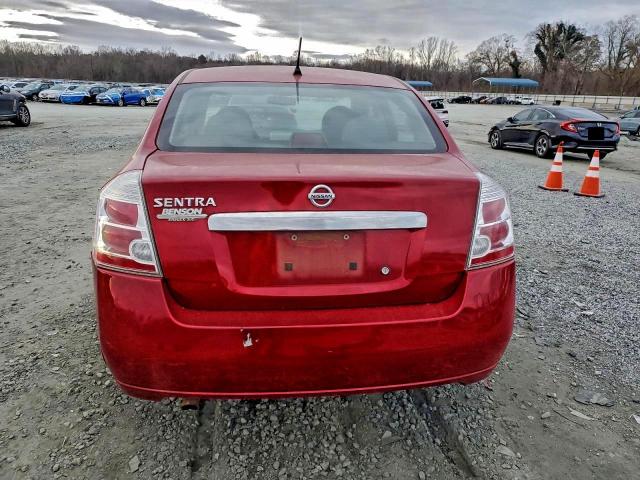 Nissan Sentra 2.0 Image 11