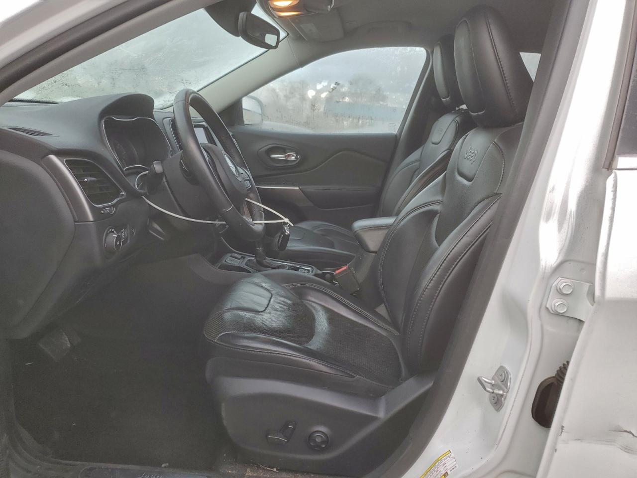 Jeep Grand Cherokee Limited Image 10