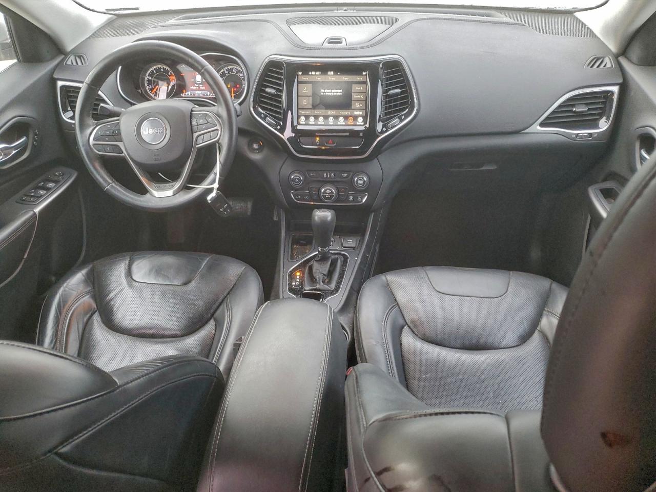 Jeep Grand Cherokee Limited Image 8