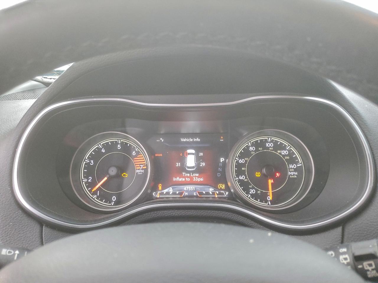 Jeep Grand Cherokee Limited Image 4