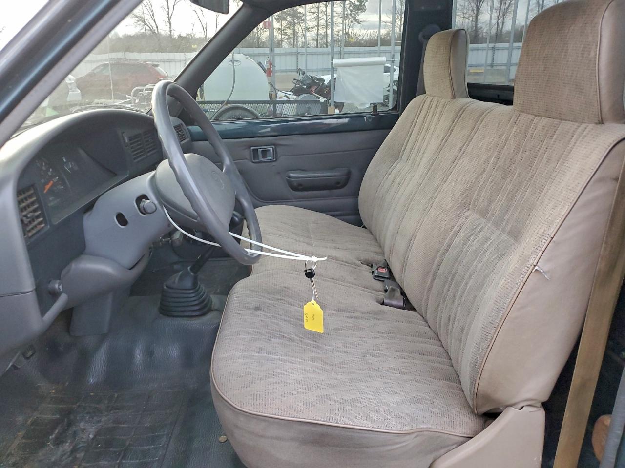 Toyota Pickup 1/2 Ton Short Wheelbase Stb Image 7