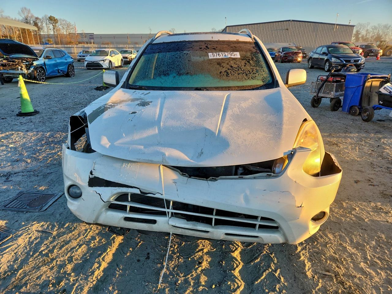 Nissan Rogue S Image 7