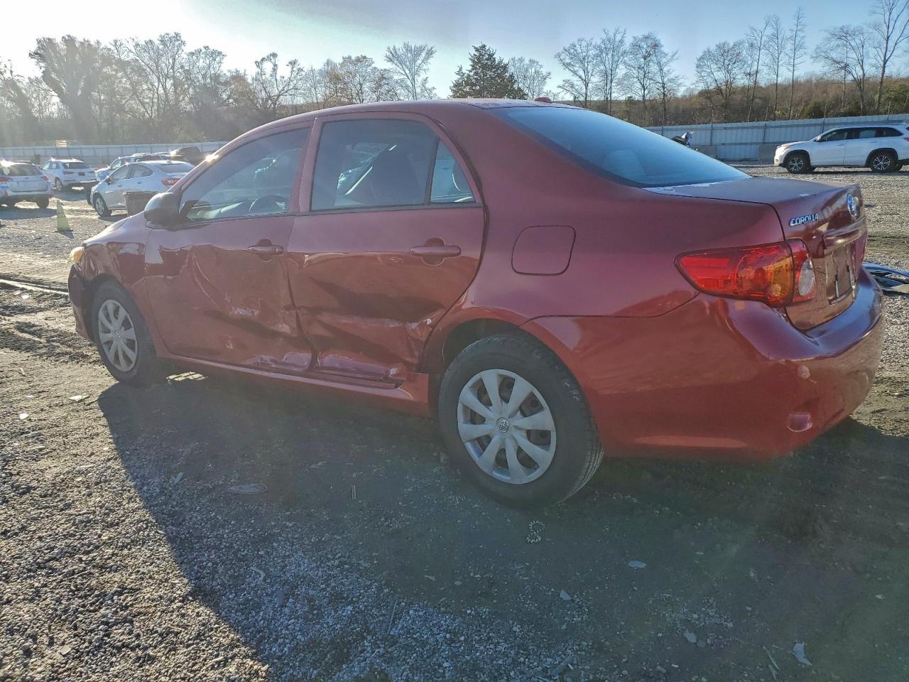 Toyota Corolla Base Image 9