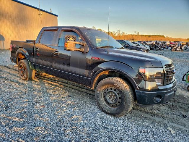Ford F-150 Supercrew Image 8