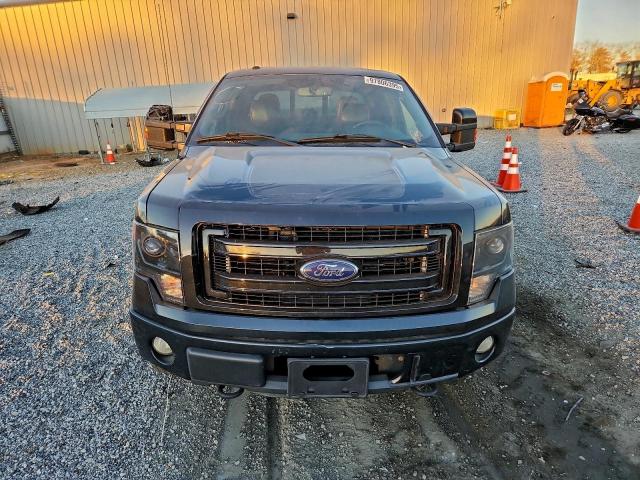 Ford F-150 Supercrew Image 5