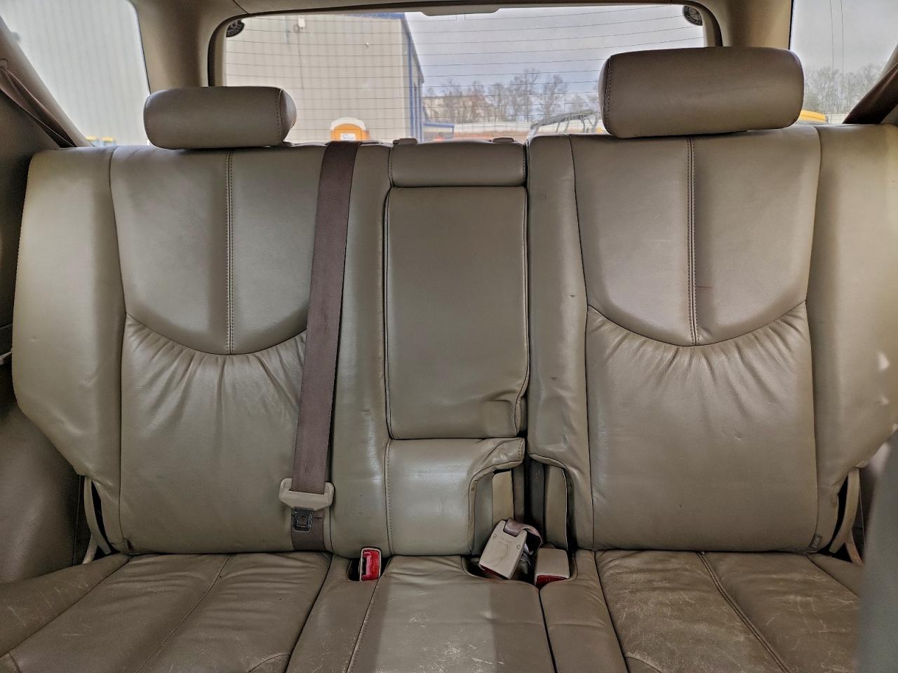 Lexus RX 300 Image 12