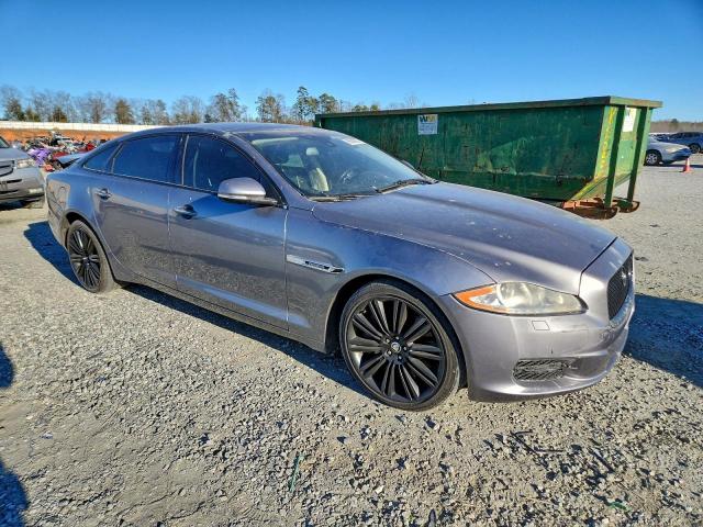 Jaguar XJ Supercharged Image 12
