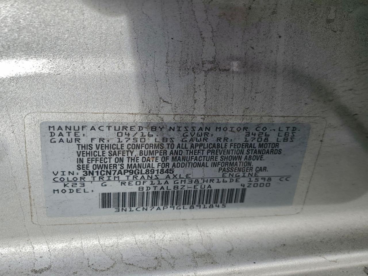 Nissan Versa S Image 11