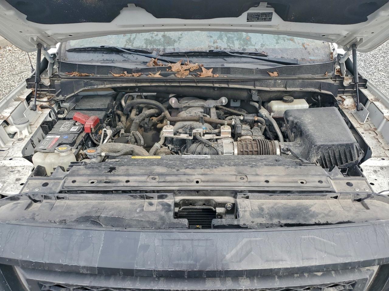 Nissan Titan S Image 2