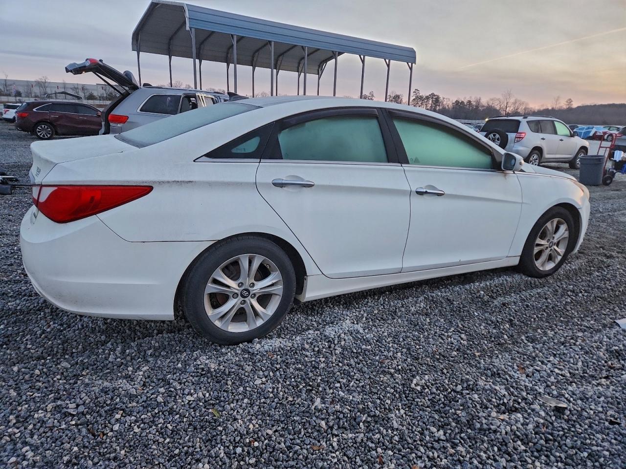 Hyundai SONATA Se Image 8