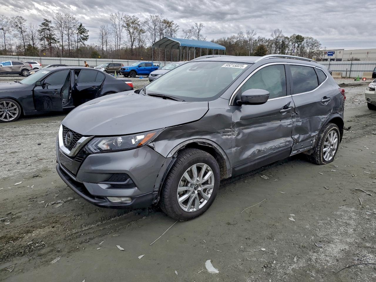 Nissan Rogue Sv Image 1