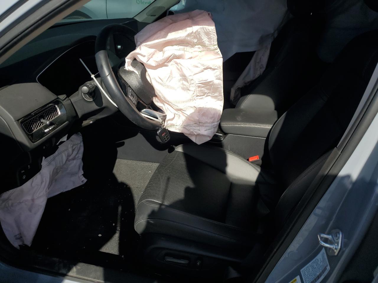 Honda Civic Touring Image 11