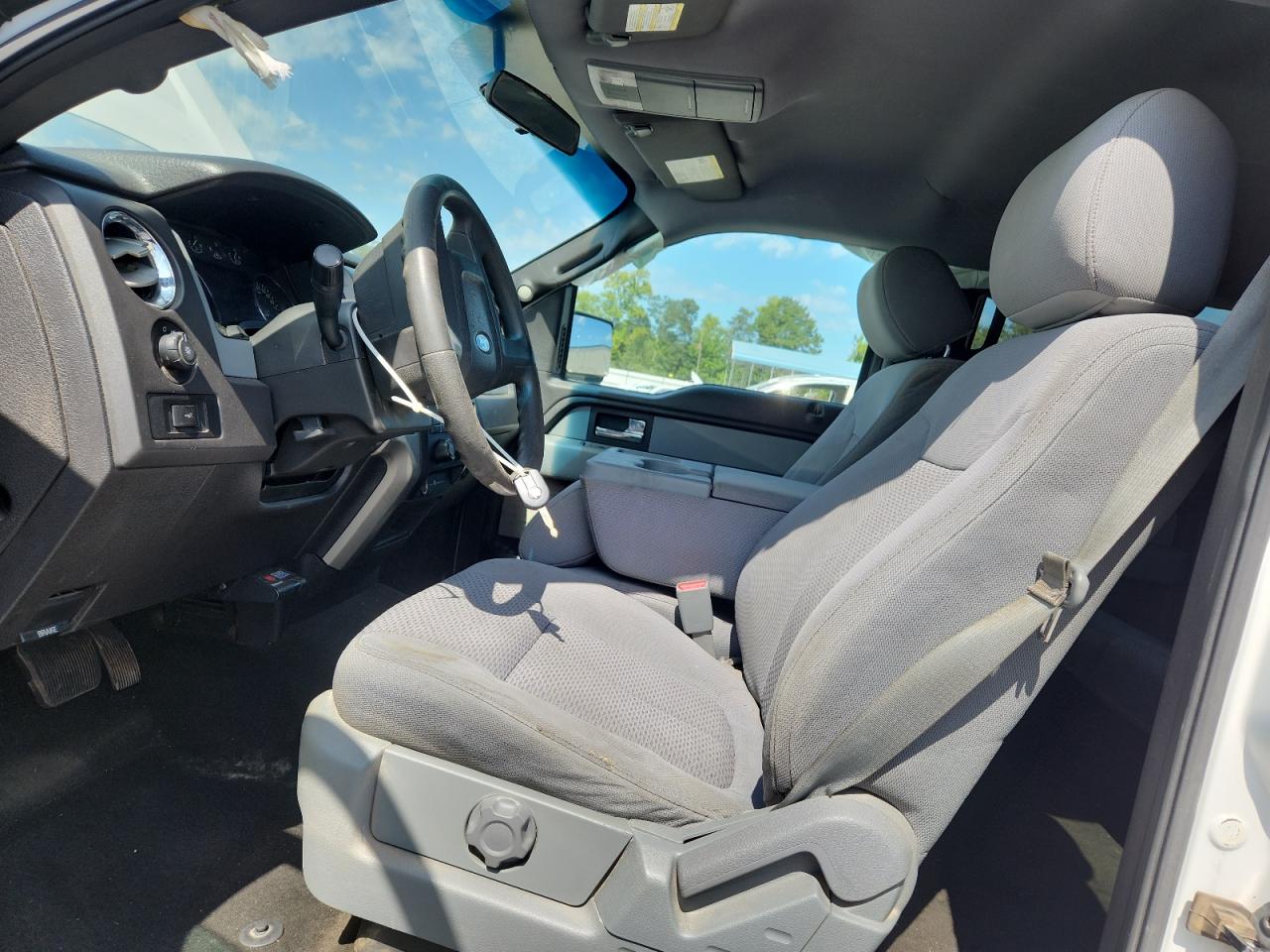 Ford F-150 Supercrew Image 9