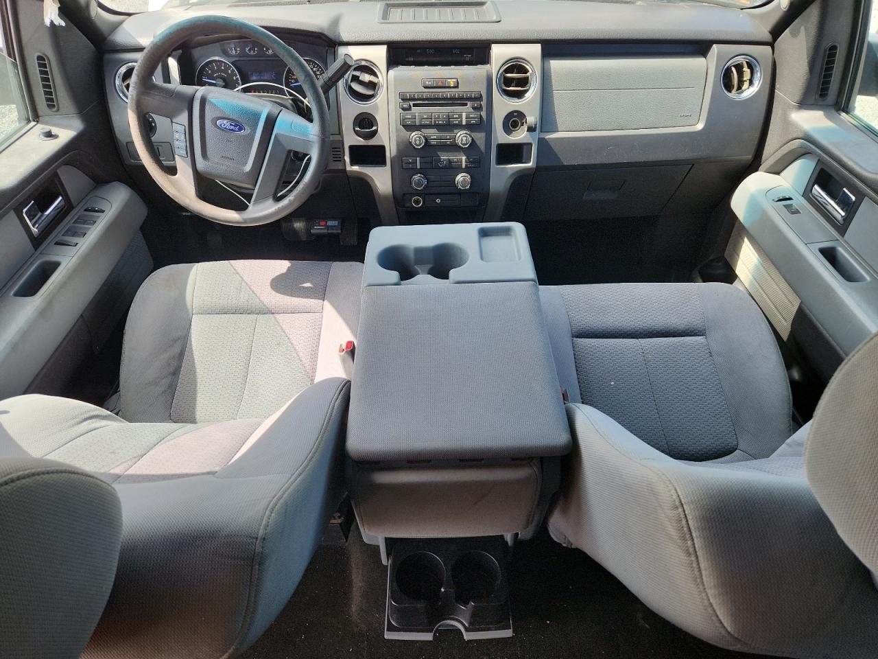 Ford F-150 Supercrew Image 11