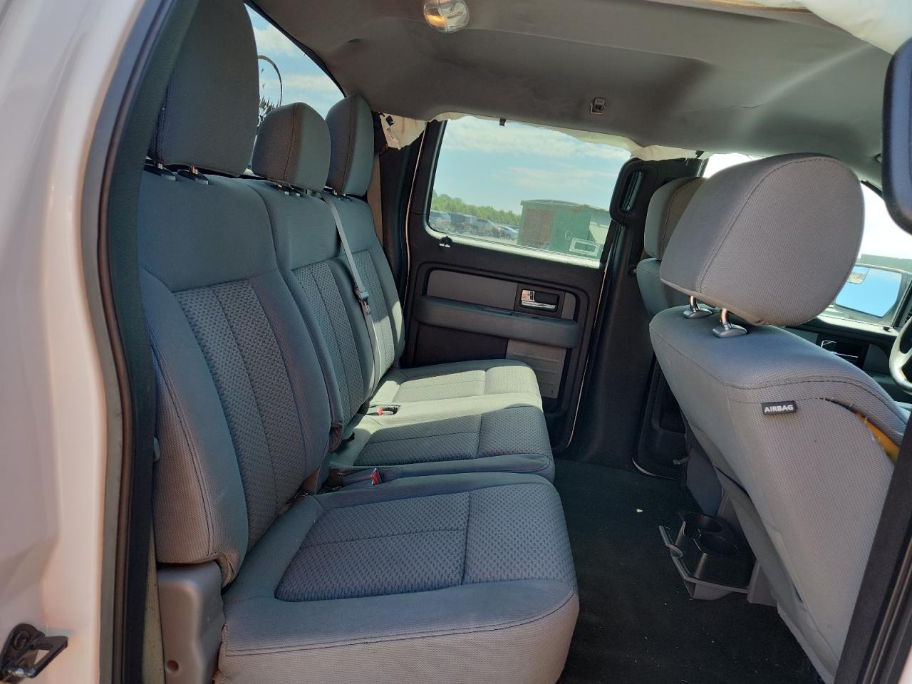 Ford F-150 Supercrew Image 3