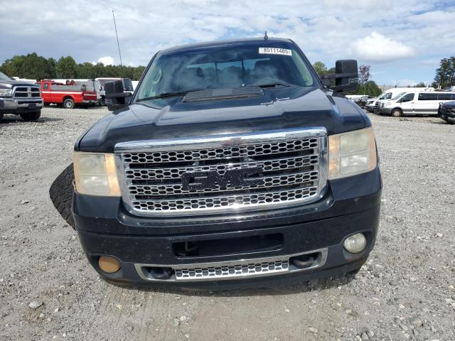 GMC Sierra K2500 Denali Image 4