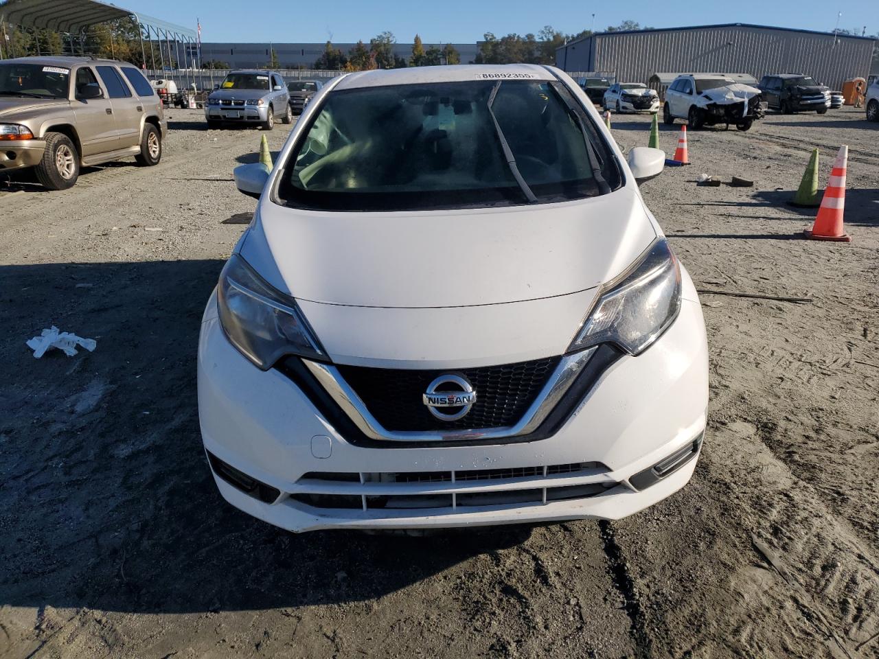Nissan Versa S Image 3