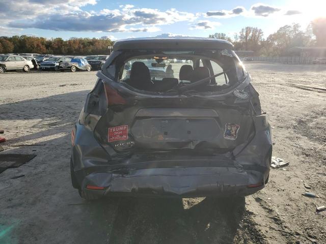 Nissan Kicks S Image 4