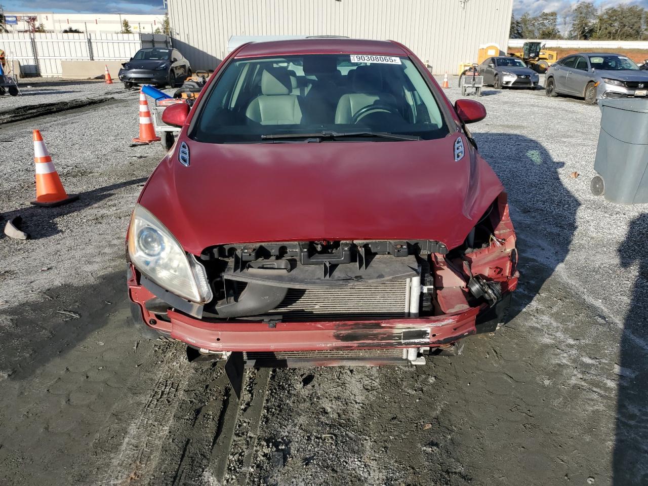 Buick Verano Image 3