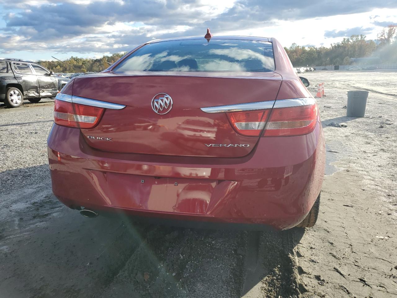 Buick Verano Image 11